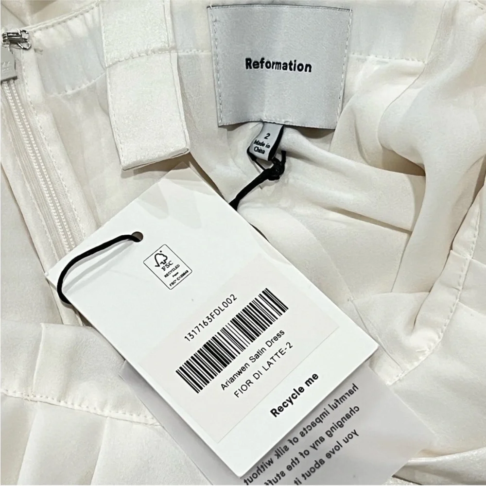SOLD NWT Reformation Arianwen Satin V-Neck Gown - Picture 7 of 8